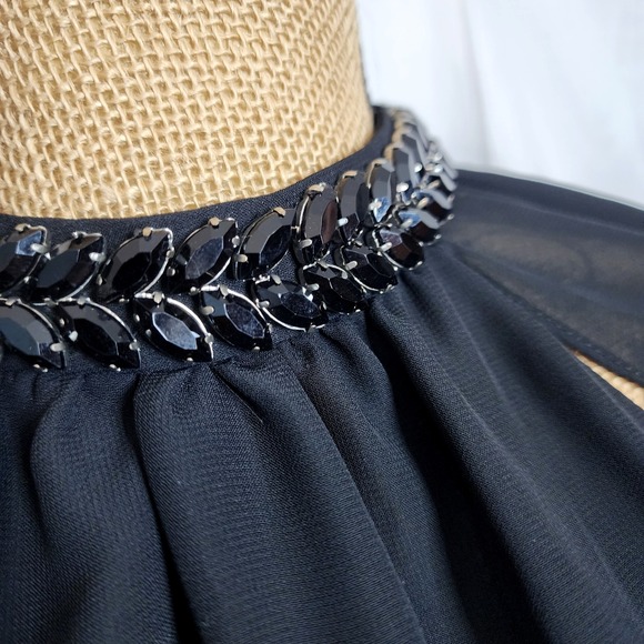 JESSICA SIMPSON Size Small Sheer Black Chiffon Rhinestone Collar Open Sleeve Top - Picture 11 of 16